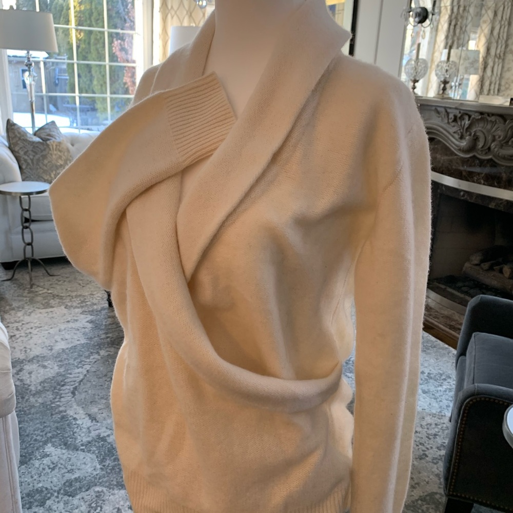 Club Monaco Cashmere Sweater